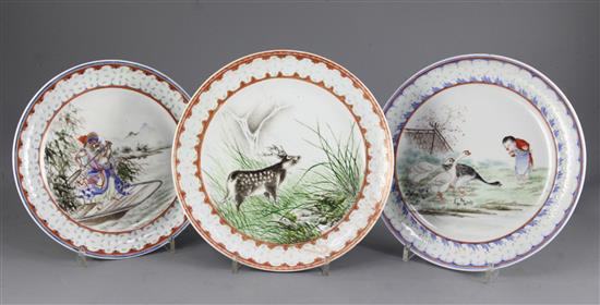 Five unusual Chinese famille rose rice-grain bordered plates, Guangxu period (1875-1908),